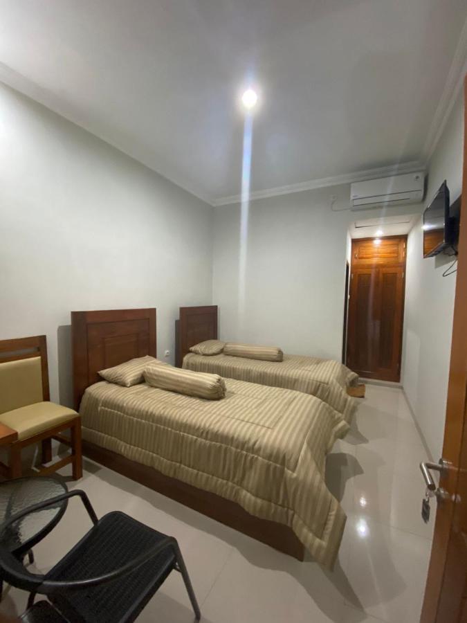 Hotel Kaliu Pacitan Exterior photo